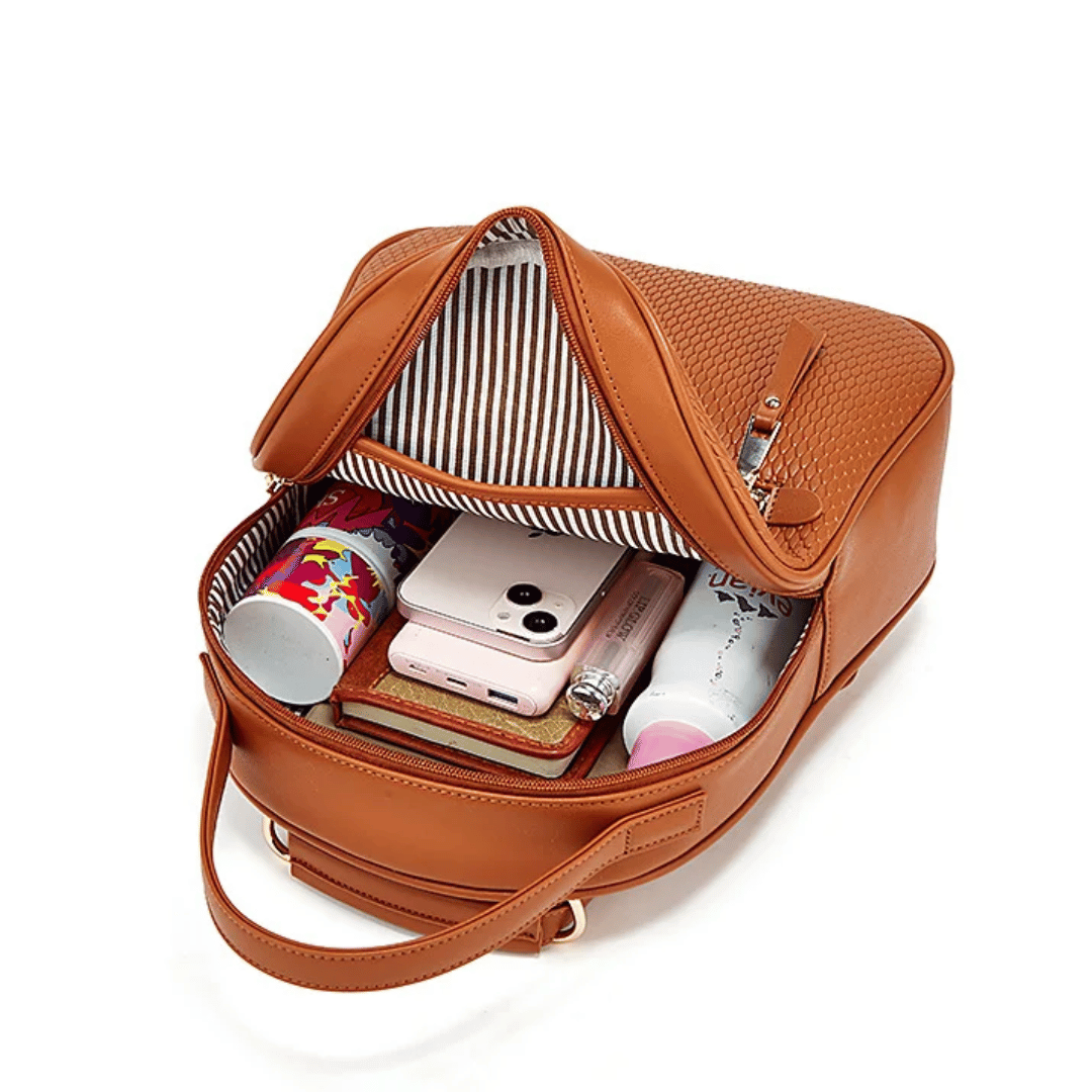 Kit mochila de couro Amanda Salles