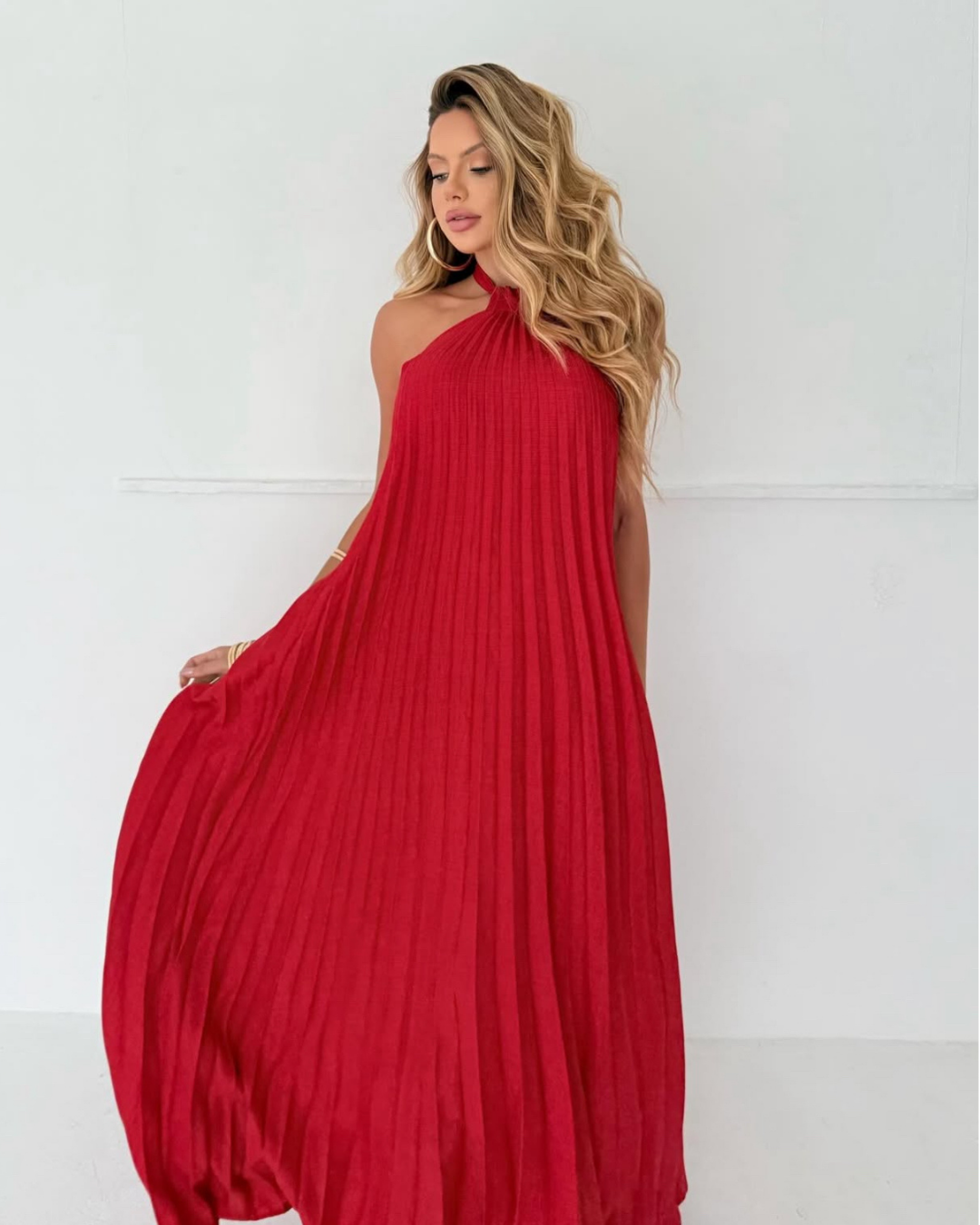 Vestido Suellen longo plissado