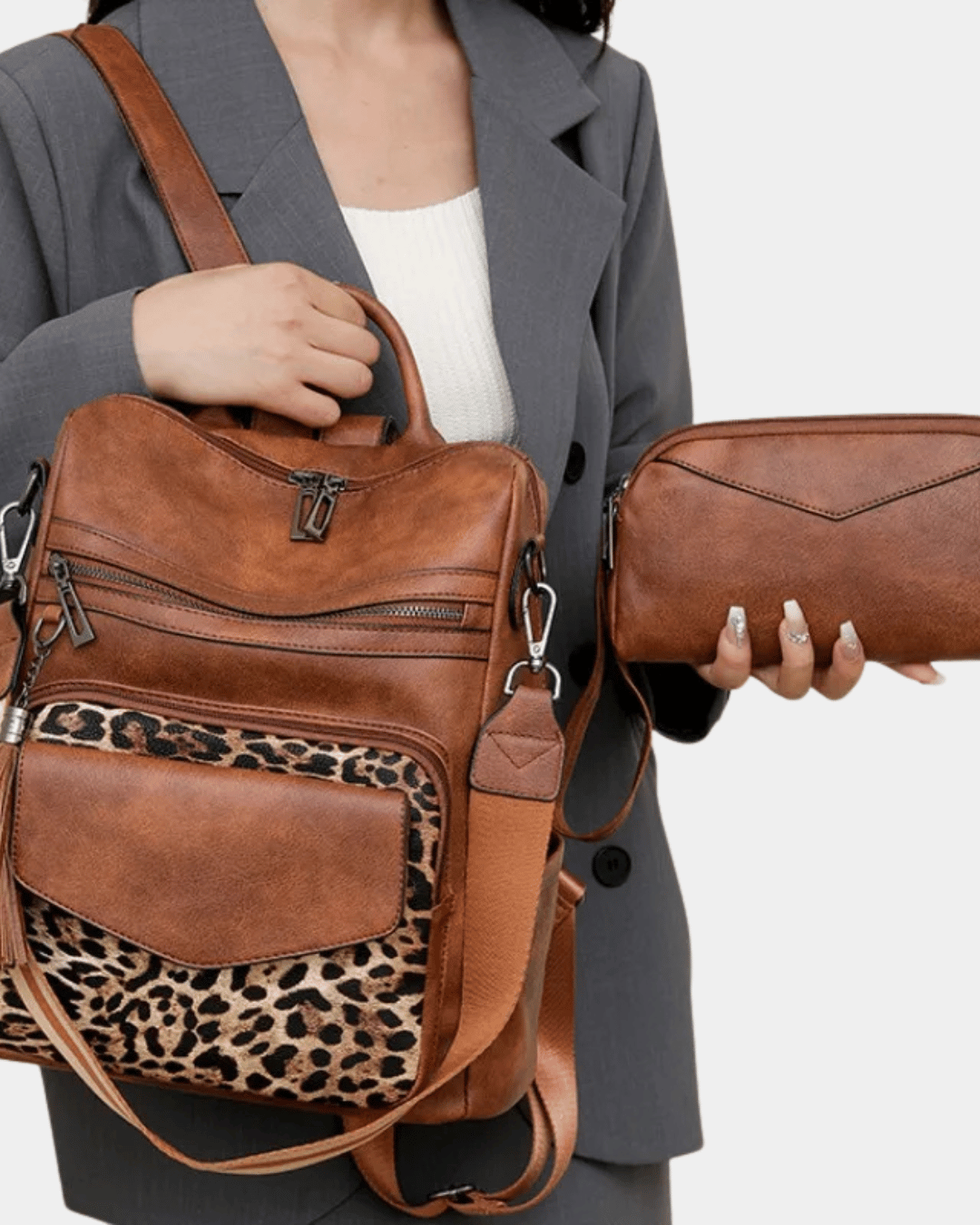 Mochila de couro com estampa animal